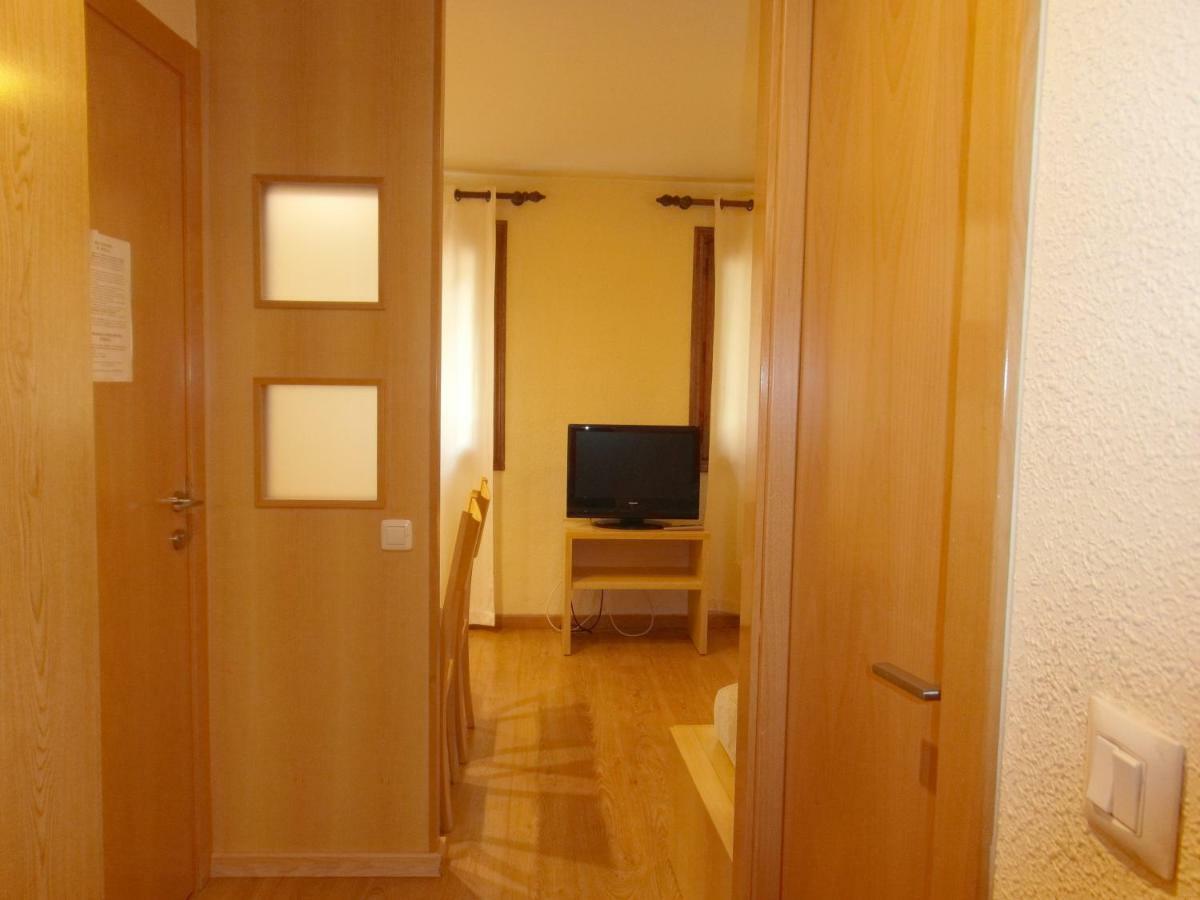 B06 - Mayor 22, 1º - Villmor Apartment Benasque Bagian luar foto