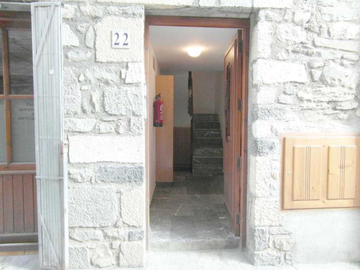 B06 - Mayor 22, 1º - Villmor Apartment Benasque Bagian luar foto